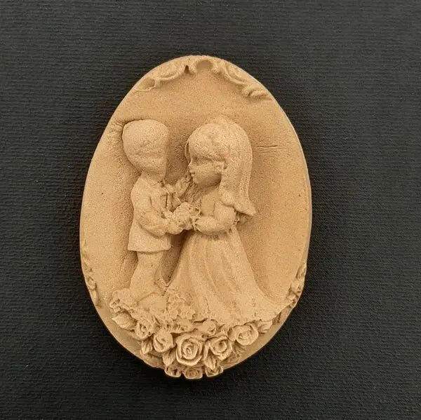 IFW 2149 iFlex Wood Products, bendable mouldings, flexible, wooden appliques, plaque with children