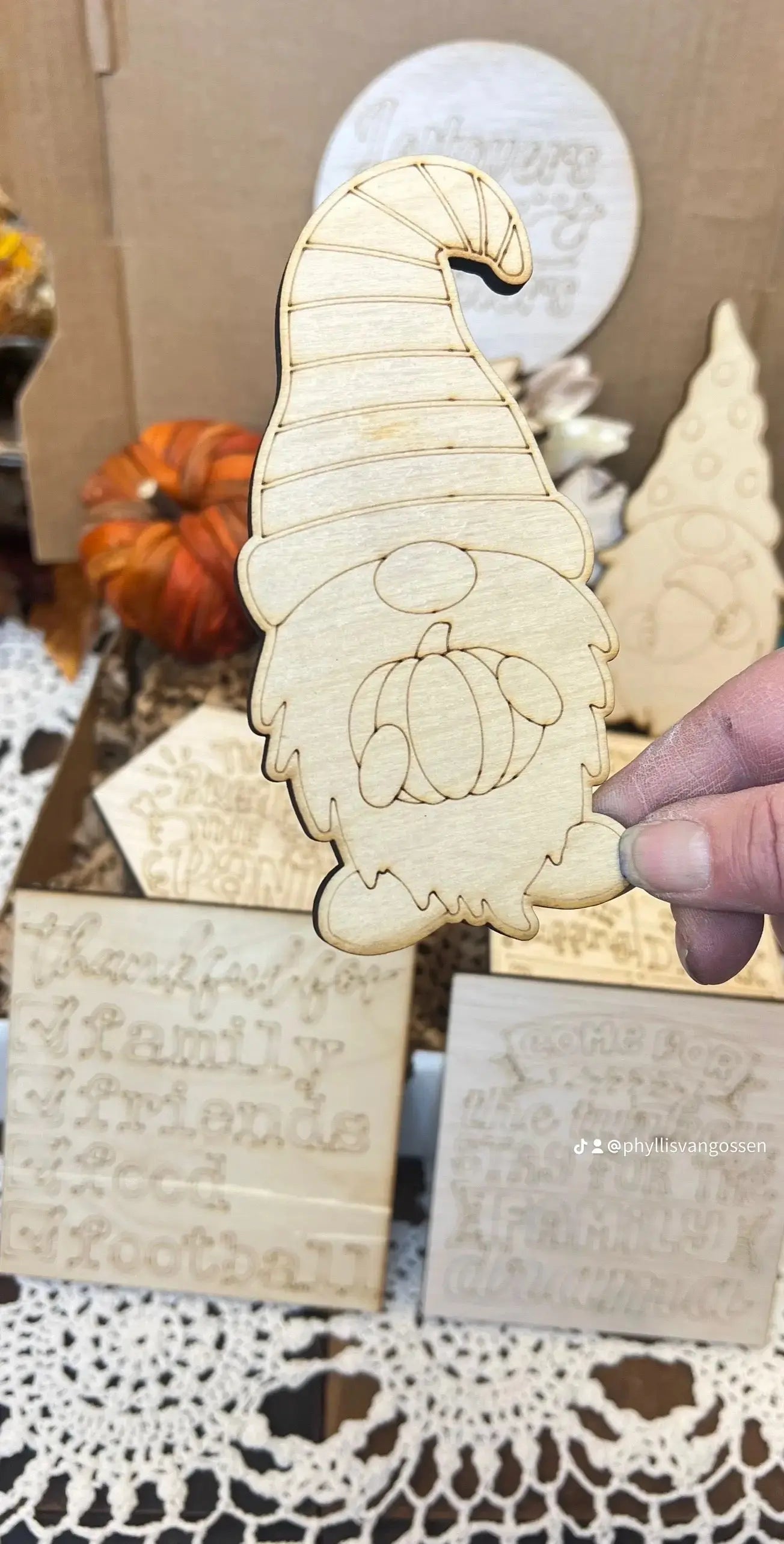 Thanksgiving tiered tray bundle, Set of 9, Family Drama Sisters by Choice